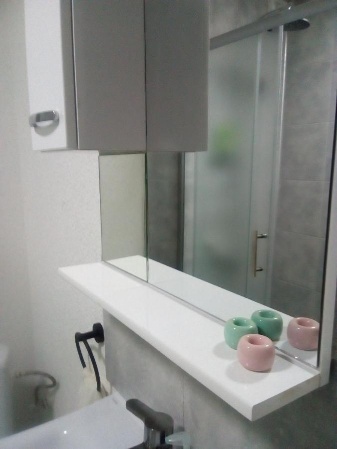 Guest Room At Number Nine オフリド エクステリア 写真